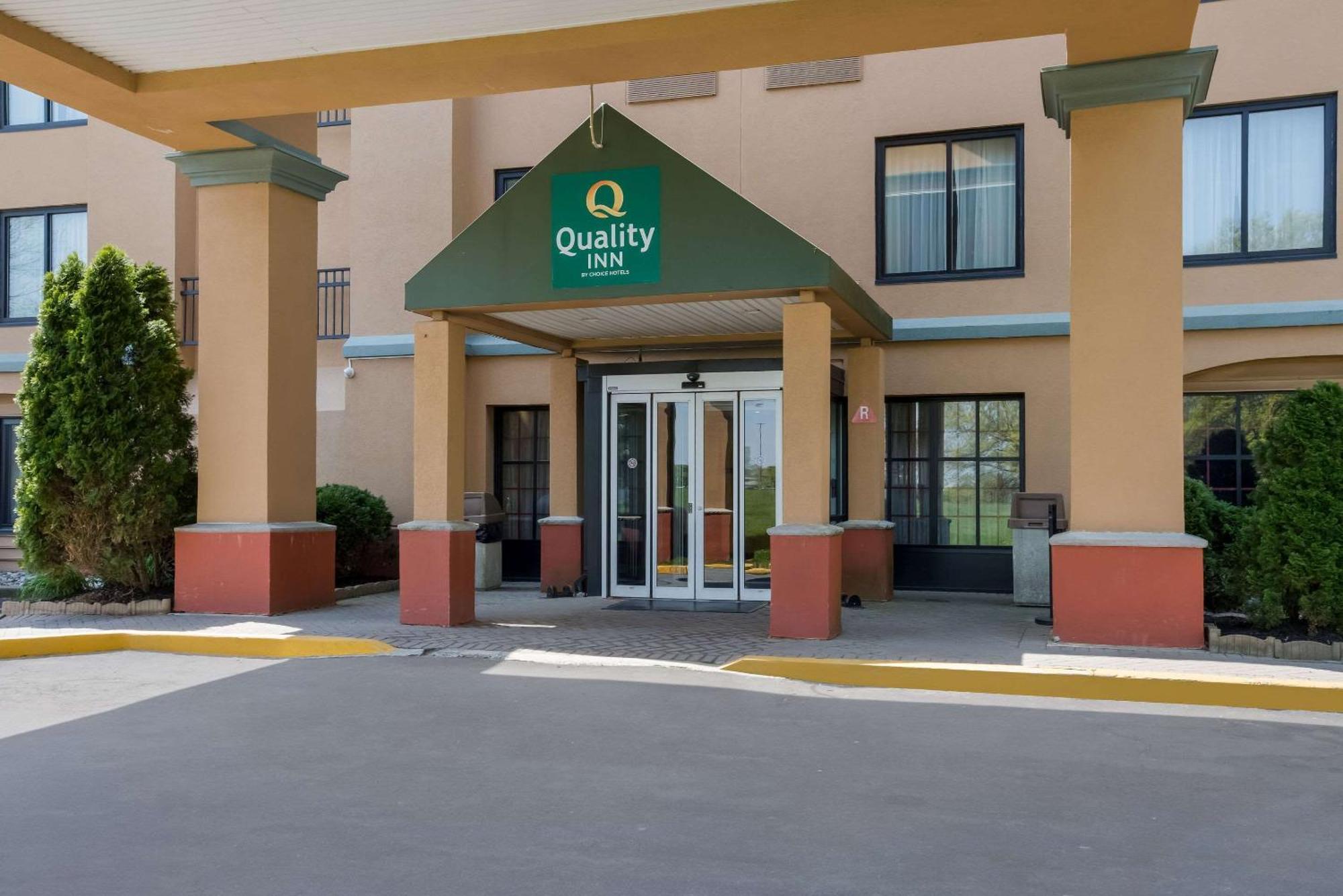 Quality Inn Near Princeton Lawrence Exterior foto