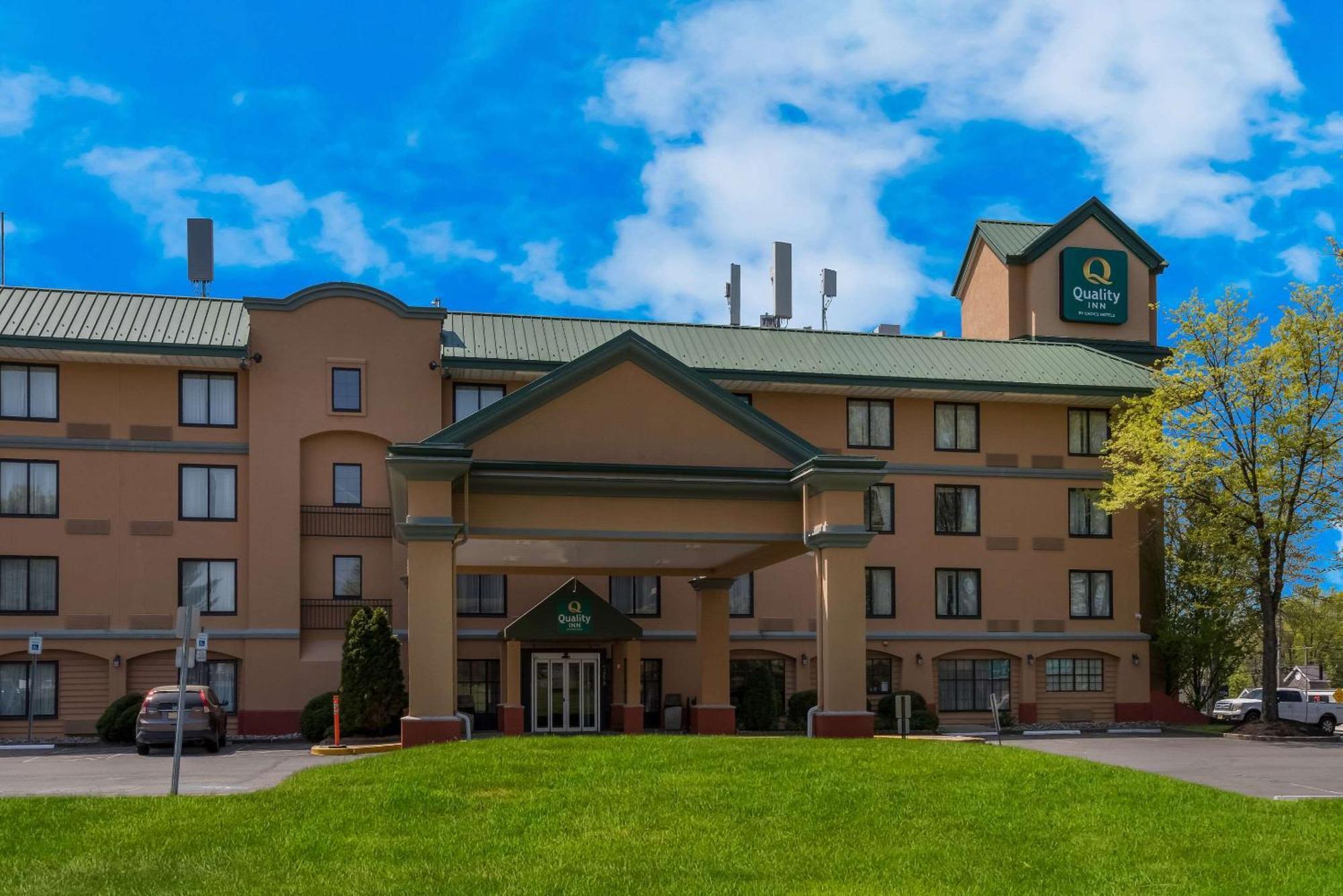 Quality Inn Near Princeton Lawrence Exterior foto