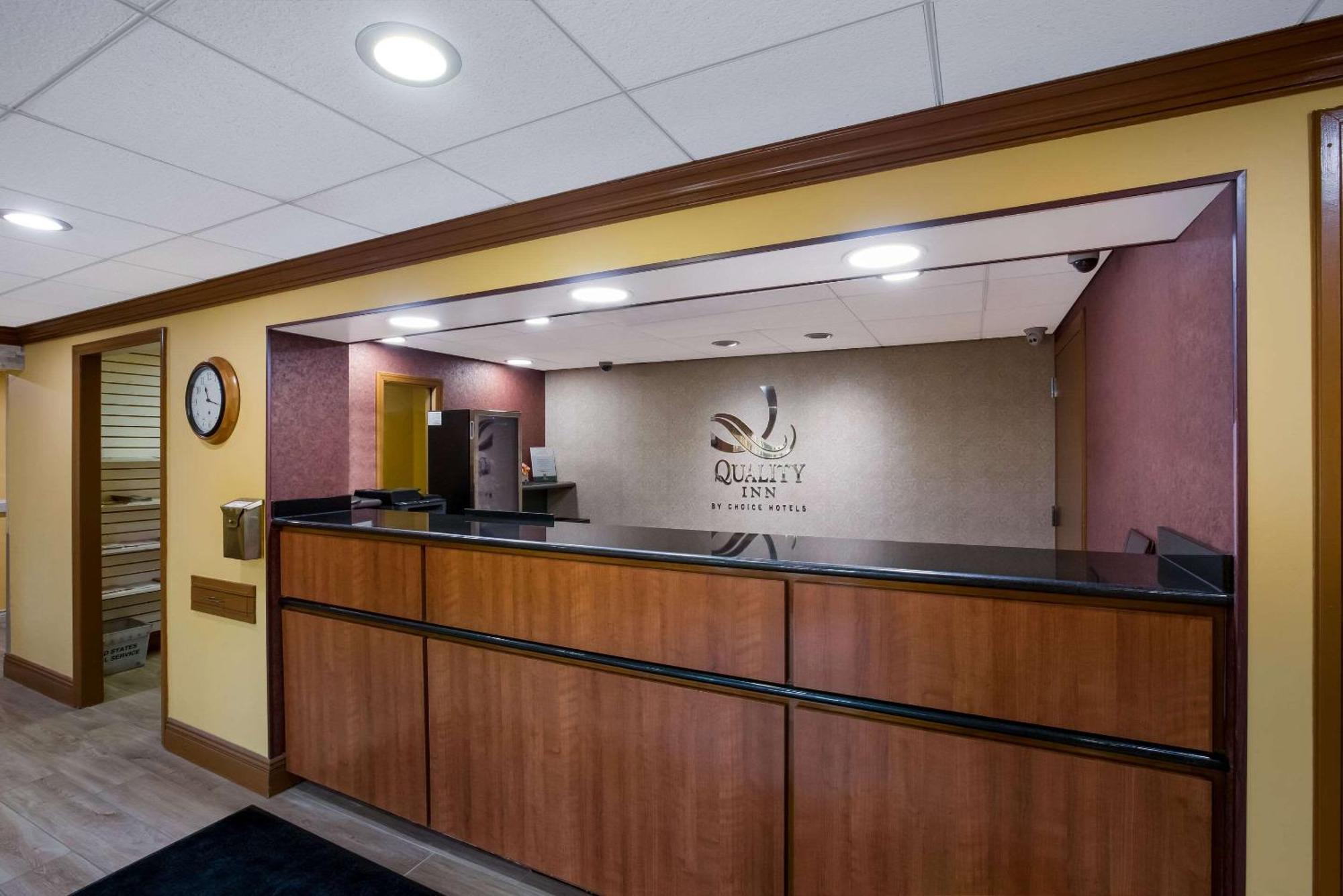 Quality Inn Near Princeton Lawrence Exterior foto