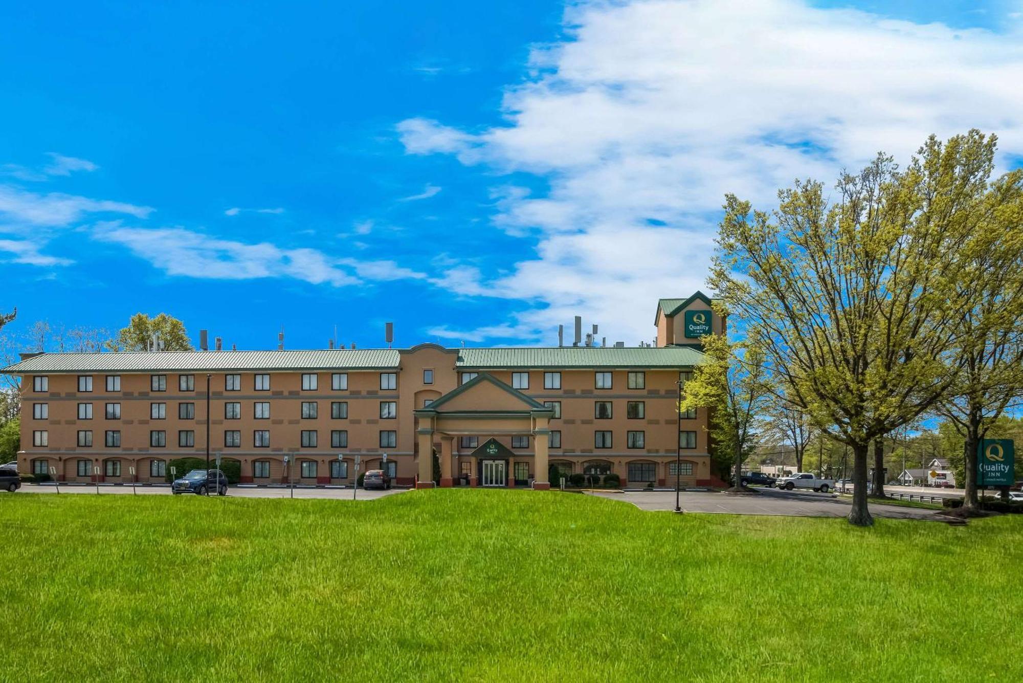 Quality Inn Near Princeton Lawrence Exterior foto